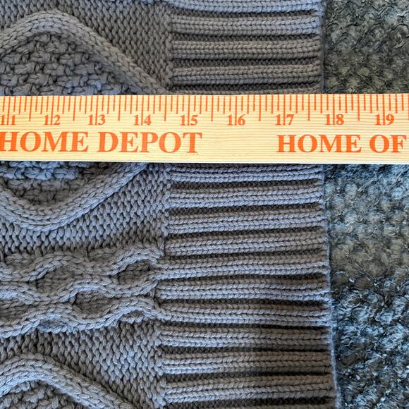 Line & Dot Jasper Fringe Sweater XS Gray Cable Knit CottageCore CabinCore NWT - Picture 7 of 10